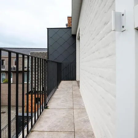 Charming 2 Bedroom 아파트