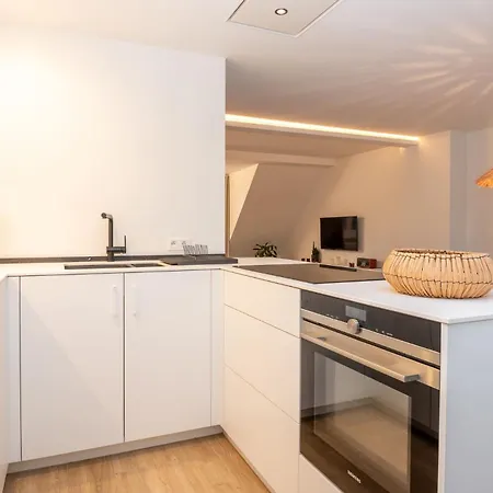 Charming 2 Bedroom De Haan