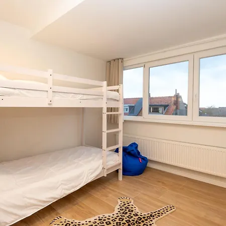 Charming 2 Bedroom * De Haan