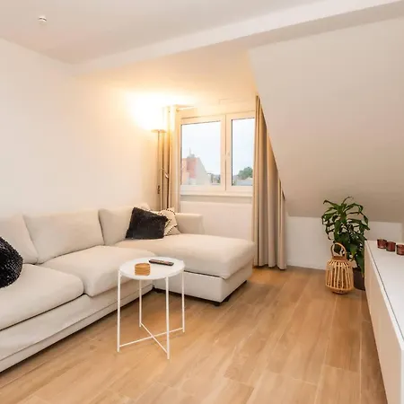 Charming 2 Bedroom アパート デ ハーン