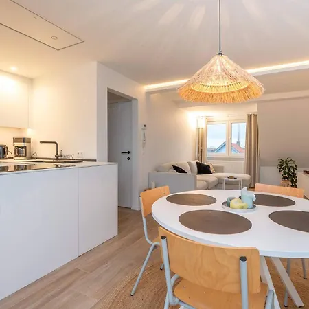 Charming 2 Bedroom デ ハーン